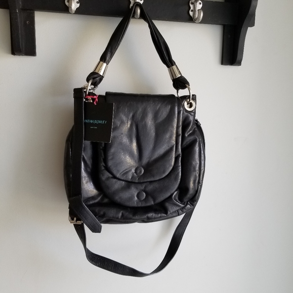 👜CYNTHIA ROWLEY BLACK LEATHER HANDBAG